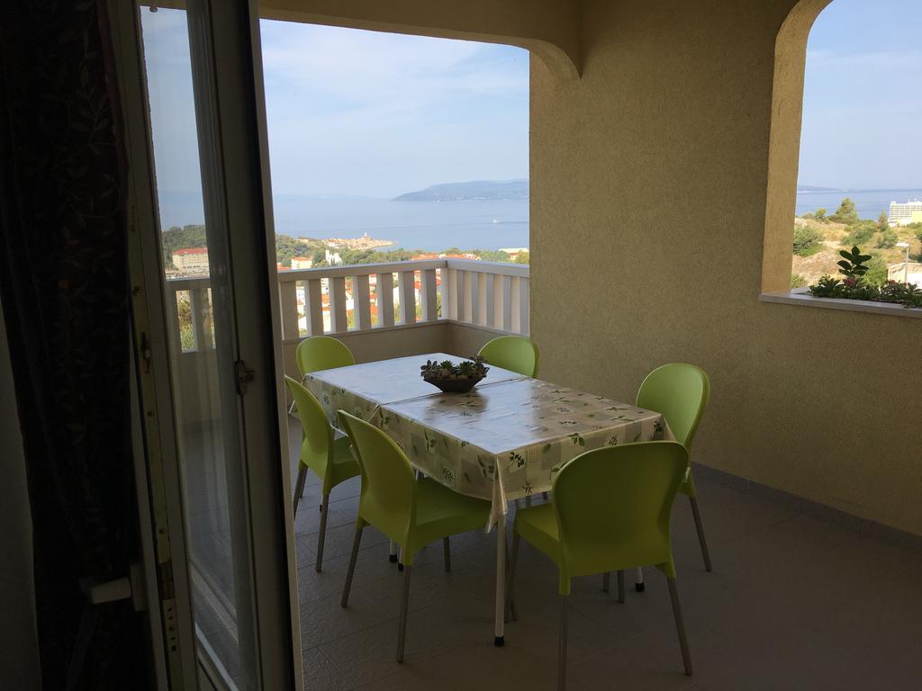 Akmadzic Appartamento Makarska