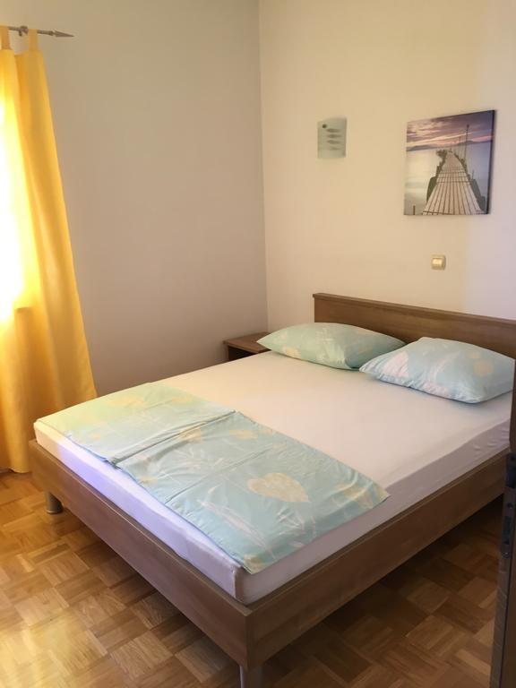 Apartment Akmadzic