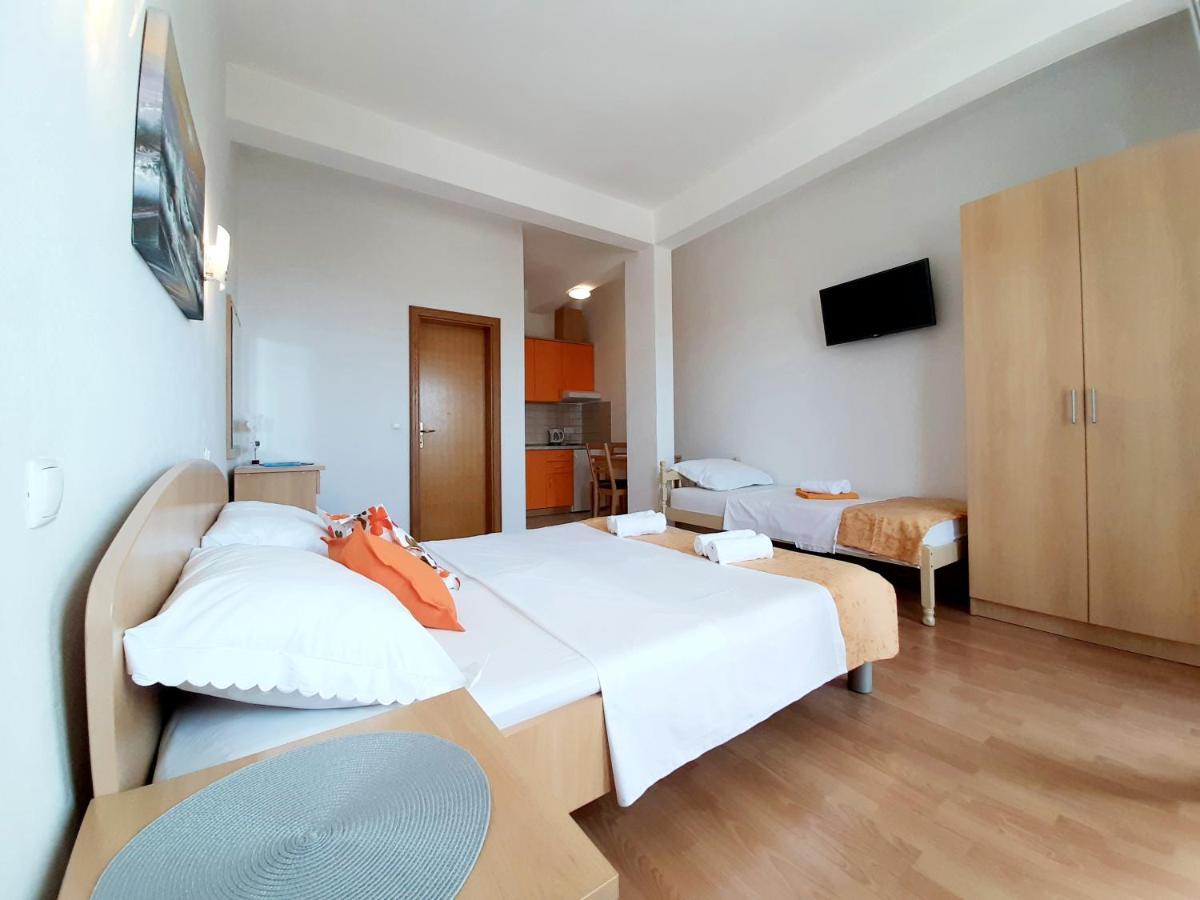Apartment Akmadzic