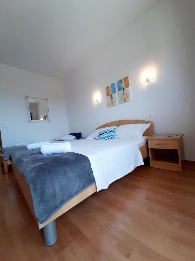 Akmadzic Apartment